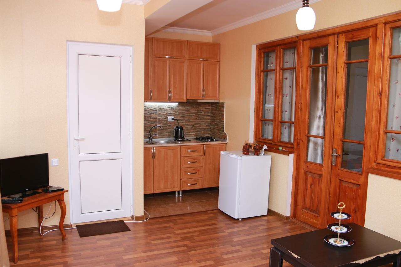 تبليسي Apartment Nino Botanical المظهر الخارجي الصورة