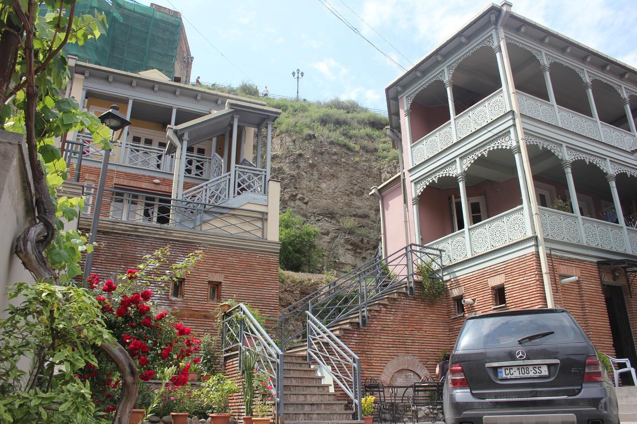 تبليسي Apartment Nino Botanical المظهر الخارجي الصورة